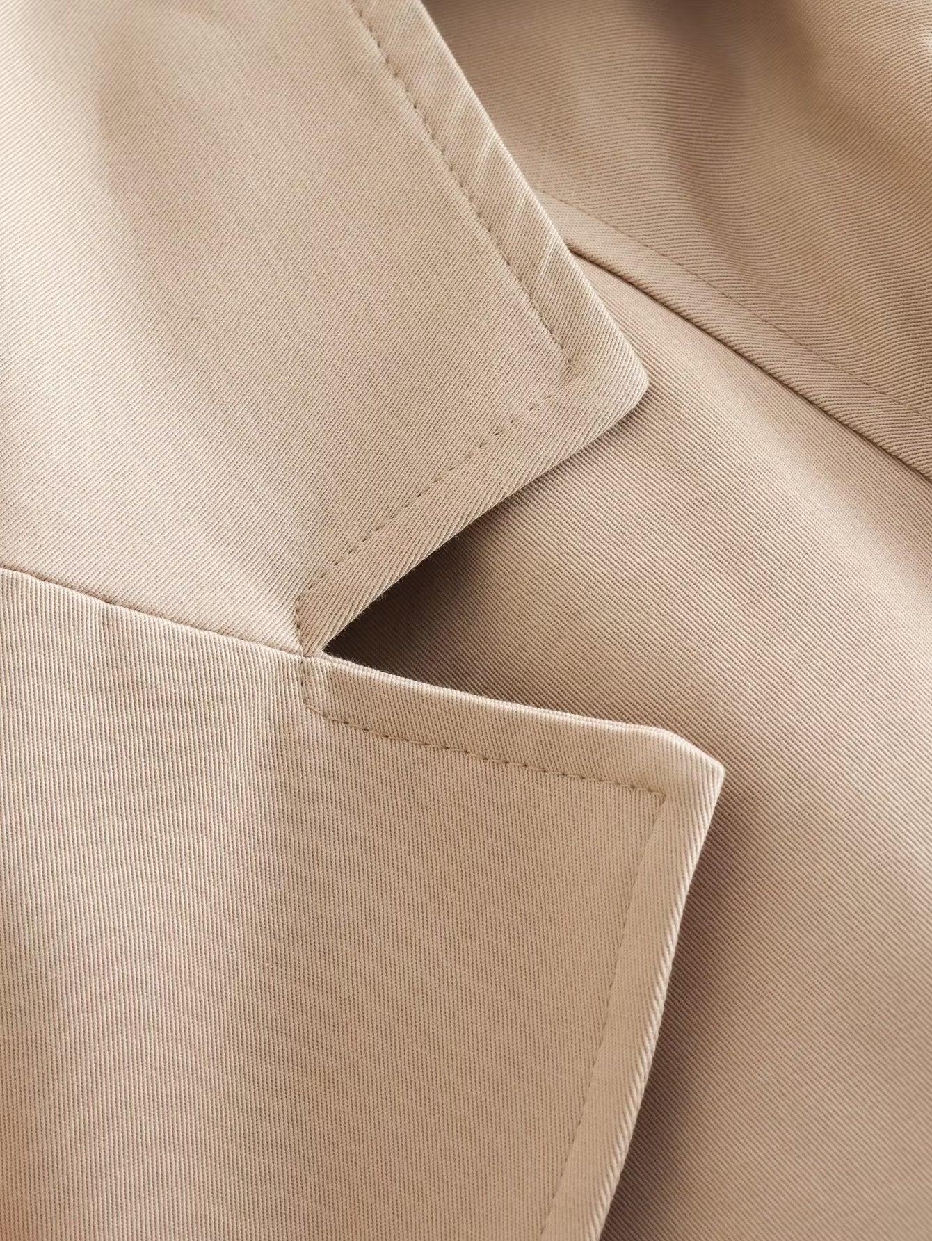 Trench Court Ceinturé